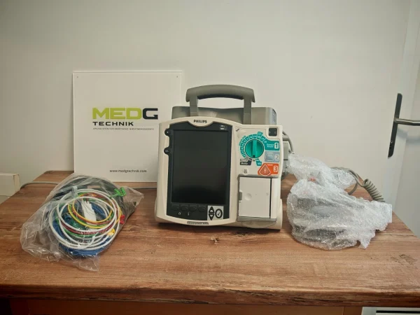 Defibrillator, manufacturer Philips, model M3535A - Image 8